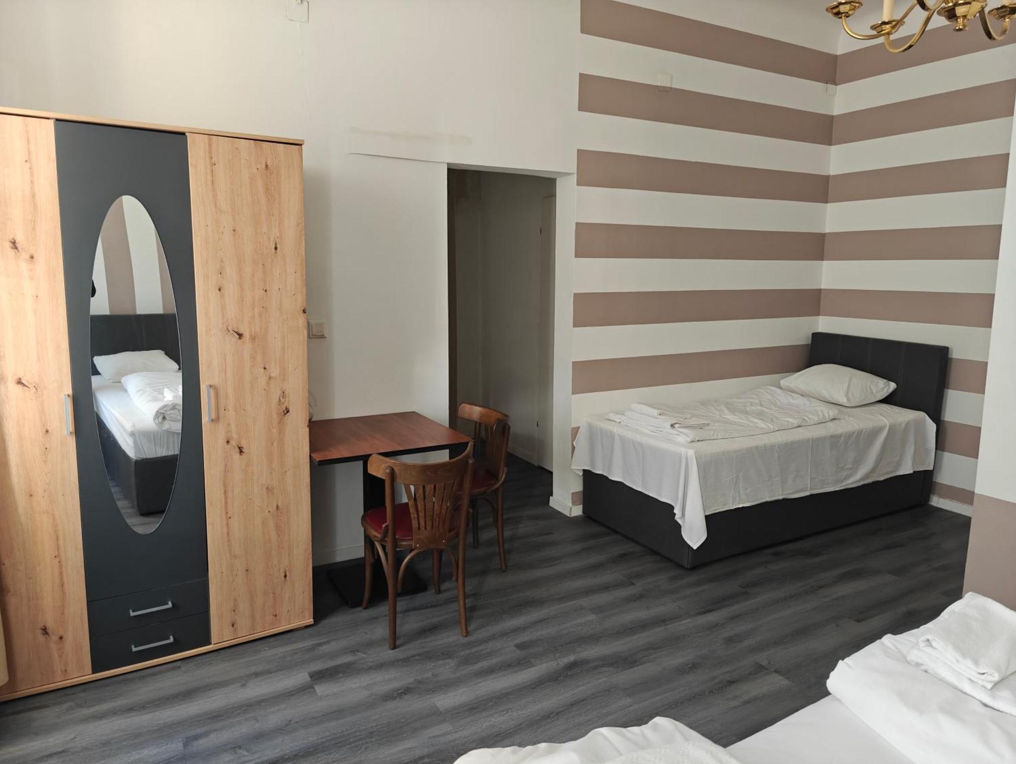 Hotel Viktoria 维也纳 外观 照片
